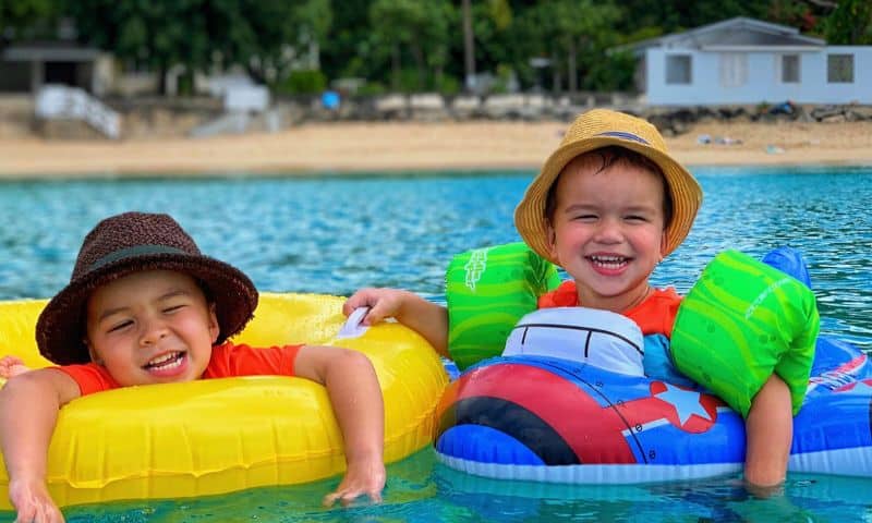 7 Best Floaties for Toddlers under 30 lbs